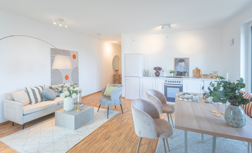 Módulo de cocina ENNA blanco nieve – ejemplo de uso en Home Staging